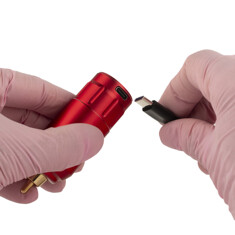 Источник питания Mast Power Supply U1 Wireless Tattoo Battery Power Supply Red